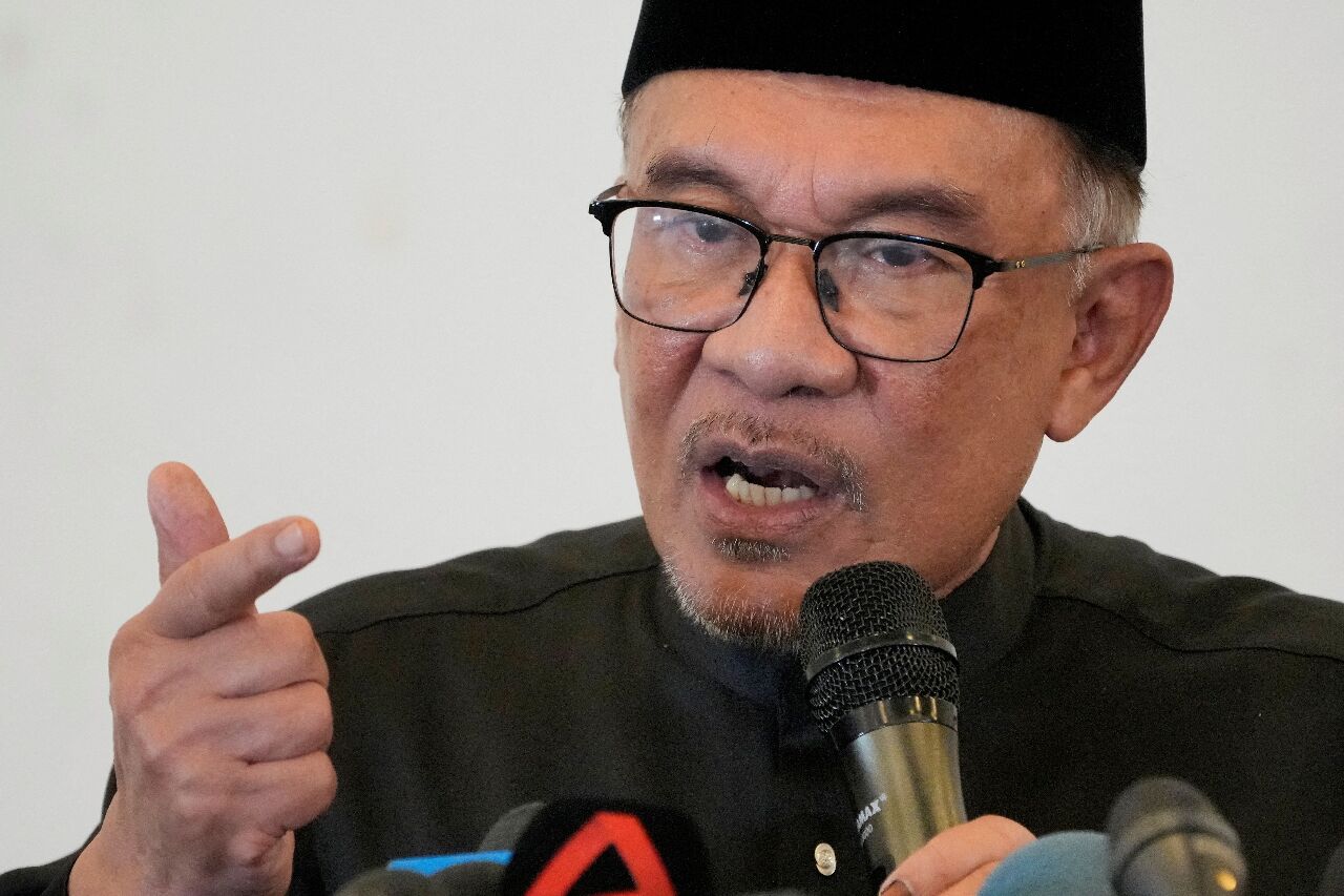 The Star: Perdana Menteri Malaysia akan mengumumkan rombakan kabinet pada 12hb