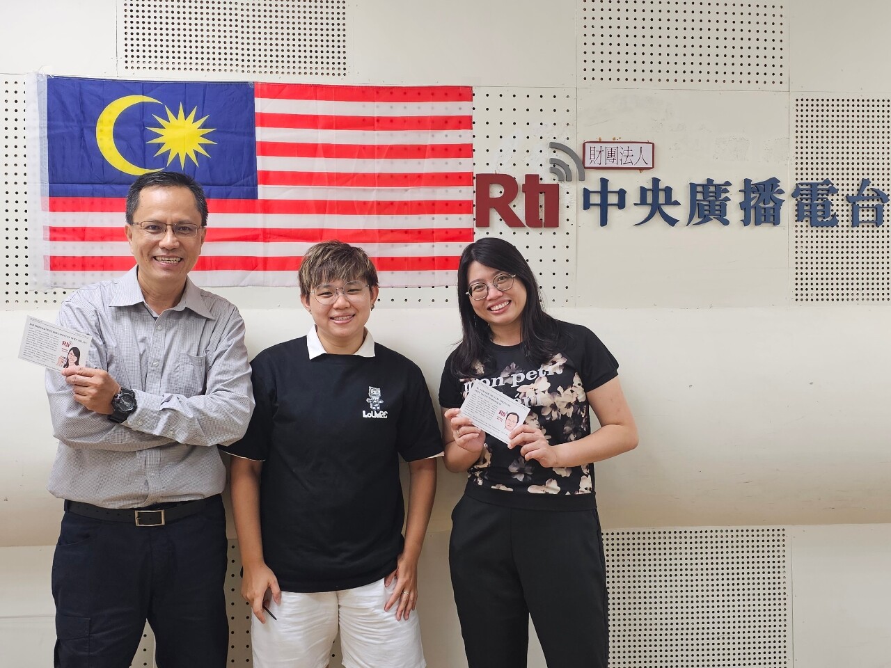Temu Bual dengan Esther Chow-Bhg. 2