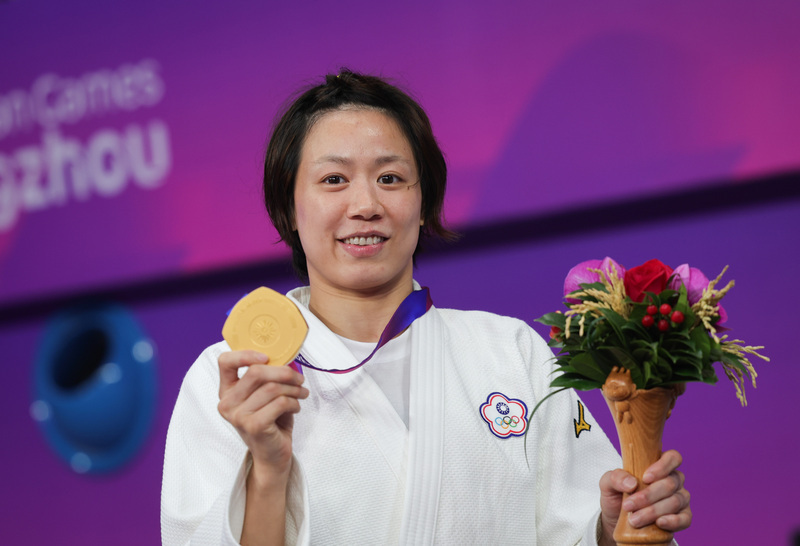 Sukan Asia Hangzhou ~Lian Zhenling memenangi Pingat Emas acara Judo Wanita  !