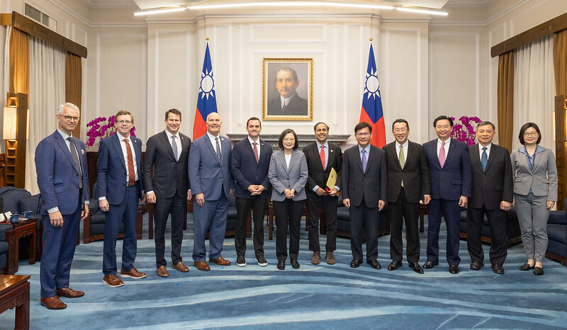 Presiden Tsai menerima delegasi AS dwipartisan yang diketuai oleh Wakil Mike Gallagher