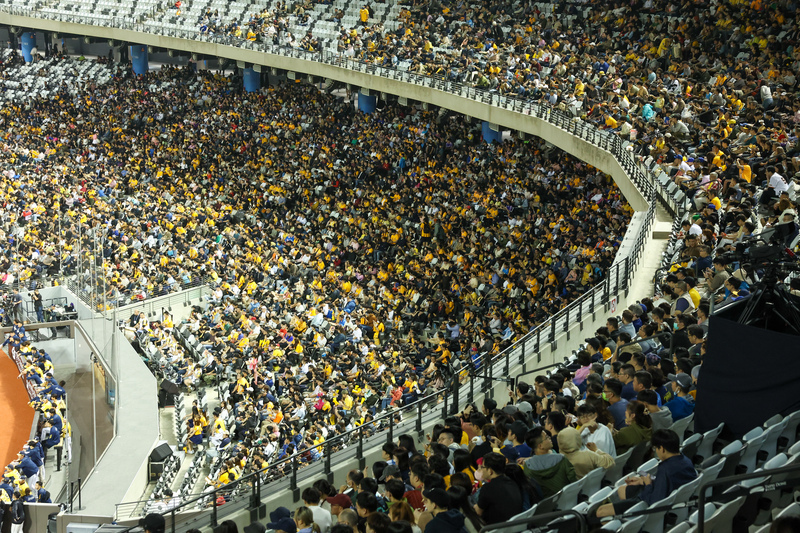 Arena Taipei begitu penting kepada Masyarakat Taiwan. Adakah ia disebabkan oleh permainan Besbol ? Jom kami dengar cerita besbol di Taiwan.
