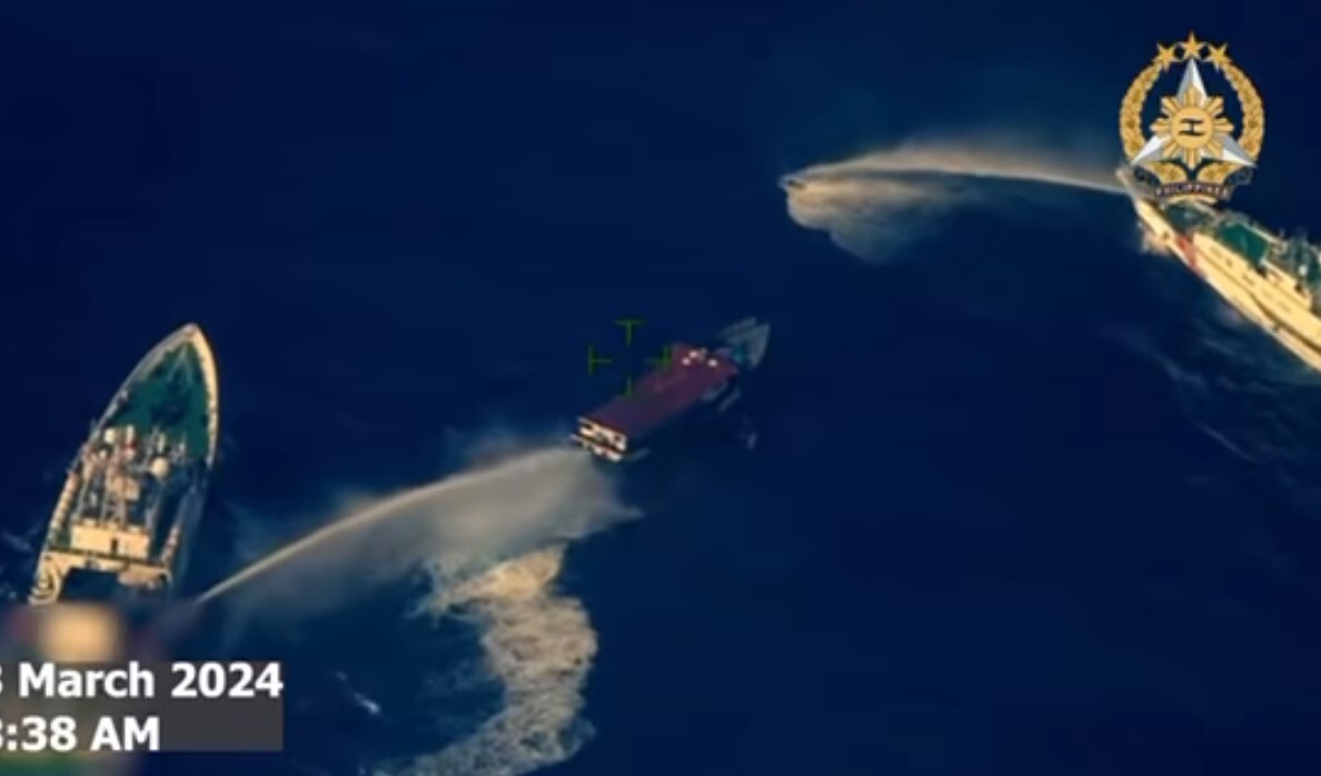 Filipina dakwa pengawal pantai China meningkatkan ketegangan di Laut China Selatan