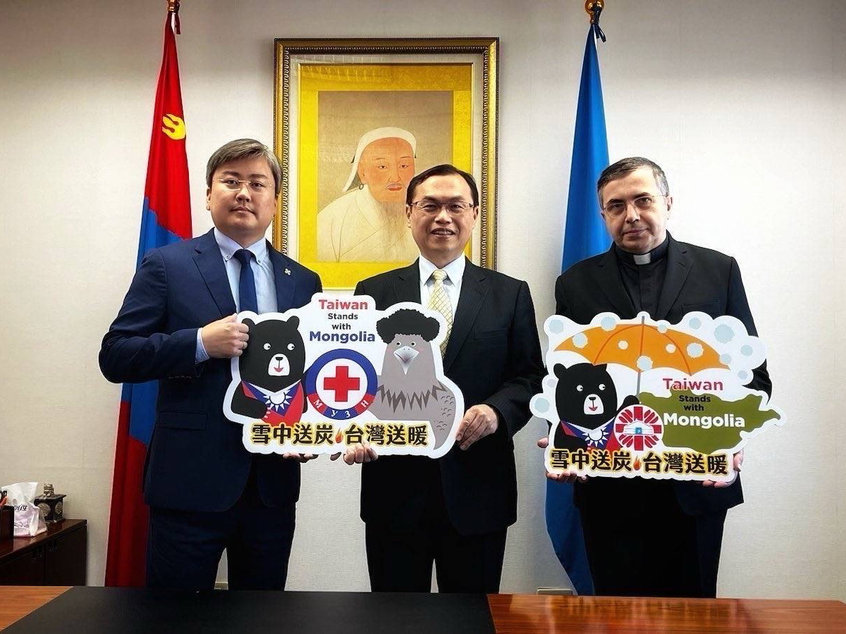 Bencana salji teruk di Mongolia. Kerajaan menderma US$100,000 untuk membantu mangsa pulih