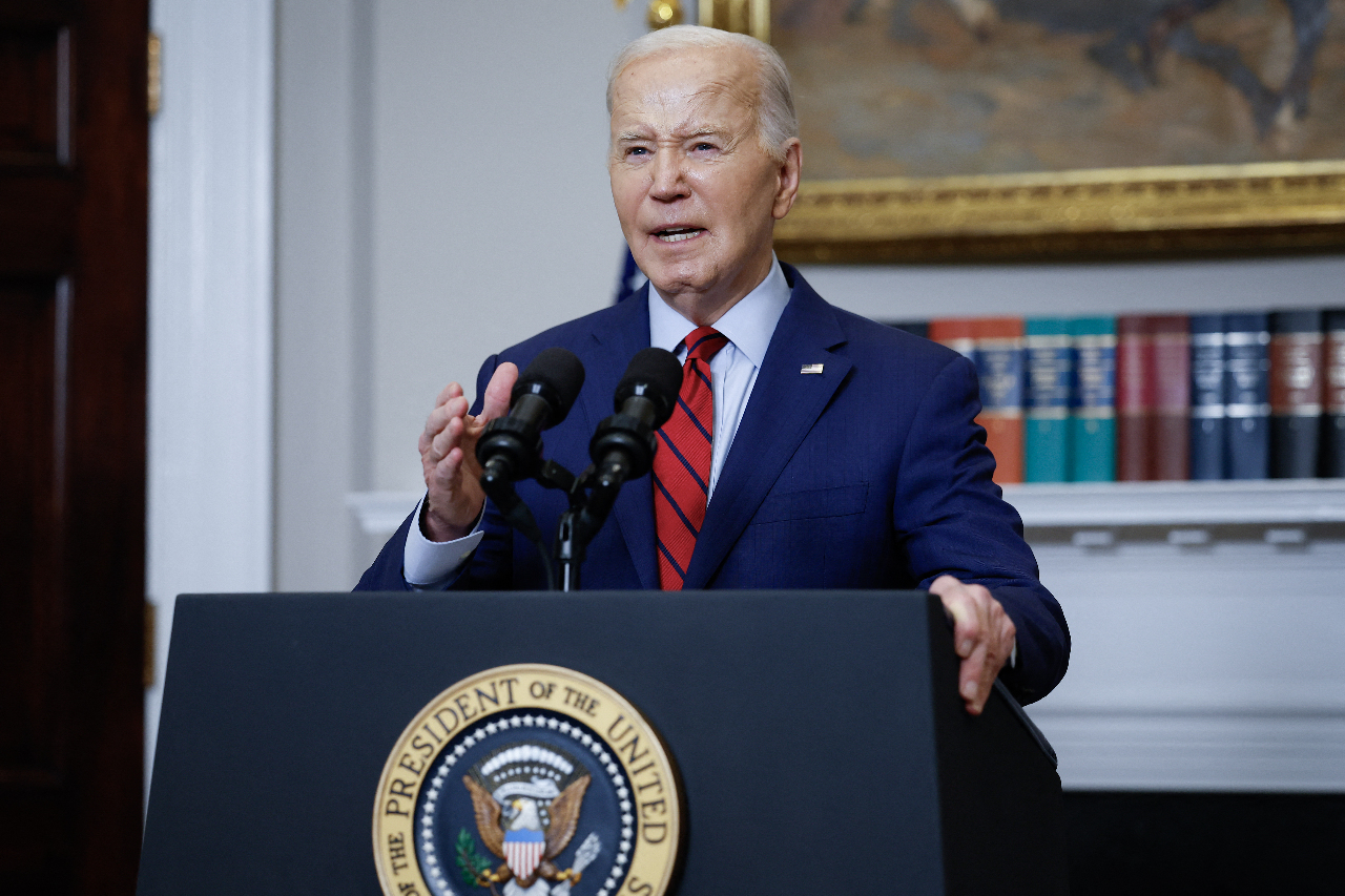 Biden membuat ucapan pertamanya mengenai gencatan senjata itu, menggesa Hamas menerima cadangan Israel