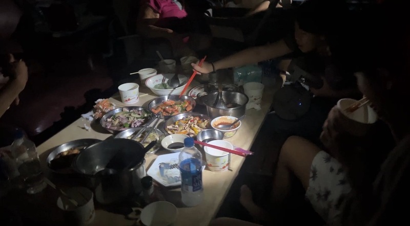 Little Ryukyu: bekalan elektrik terputus pada waktu malam.  Taipower: Lonjakan pelancong menyebabkan tekanan berlebihan elektrik