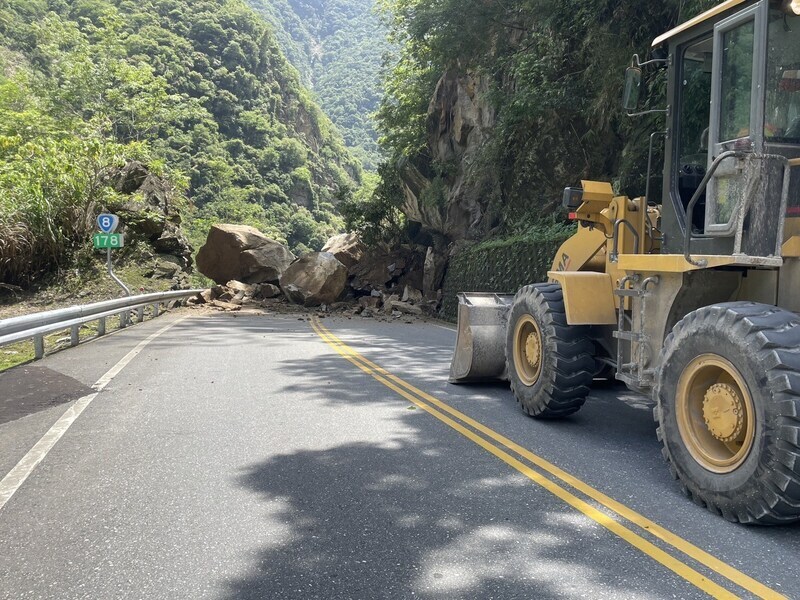 Banyak bahagian Lebuh Raya Rentas Pulau Tengah(中橫) perlu dibaiki, dan Taroko Marathon akan digantung tahun ini.