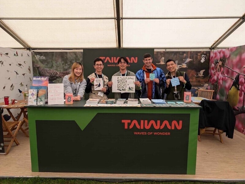 Taiwan mengambil bahagian dalam pertunjukan burung terbesar di dunia di UK untuk mempromosikan lawatan memerhati burung dan terdapat banyak pertanyaan di tapak