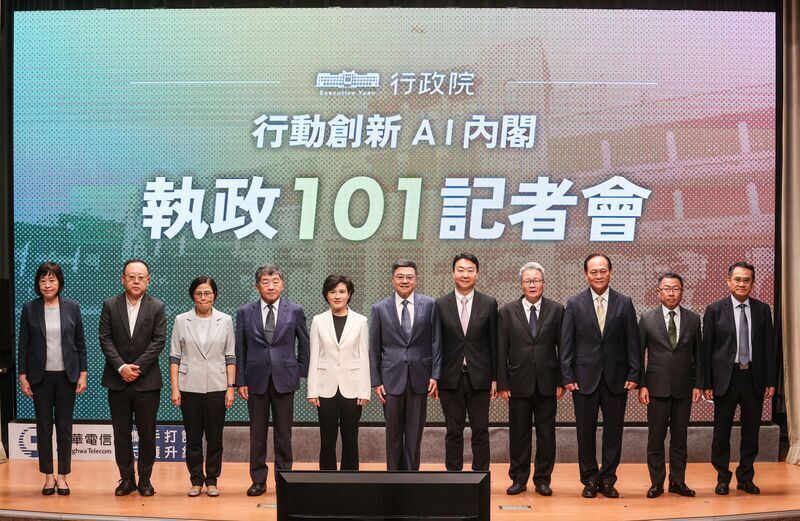 Kabinet telah berjabat selama 101 hari Zhuo Rongtai mengetuai pasukan pentadbiran untuk mengadakan sidang akhbar