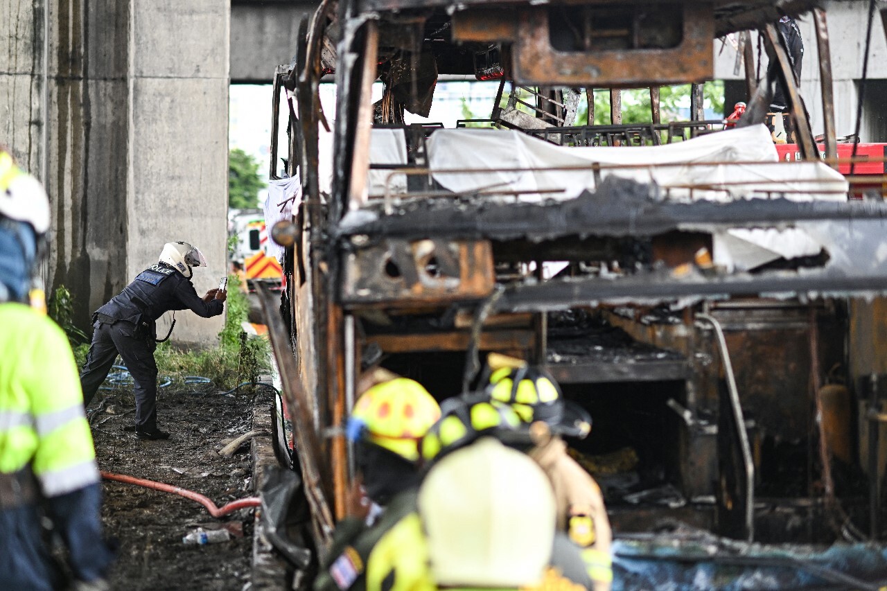 Bas Sekolah Terbakar di Thailand, 25 Orang Dikhuatiri Maut