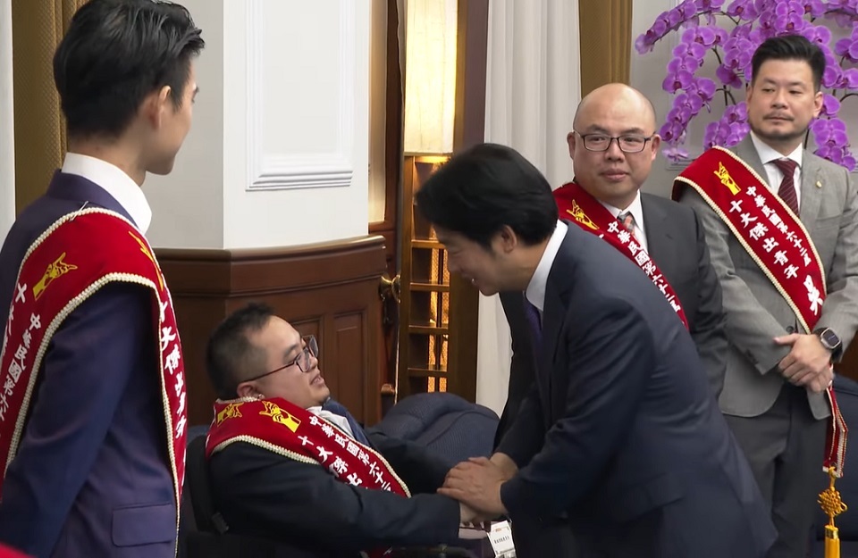 Presiden: Mempromosikan rancangan dana impian 10 bilion luar negara untuk golongan muda untuk menyokong golongan muda meluaskan perspektif antarabangsa mereka