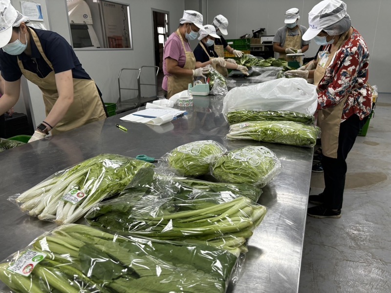 Penyelidikan dari Universiti Perubatan Taipei mengesahkan bahawa makan lebih banyak buah-buahan dan sayur-sayuran benar-benar membantu hidup lebih lama