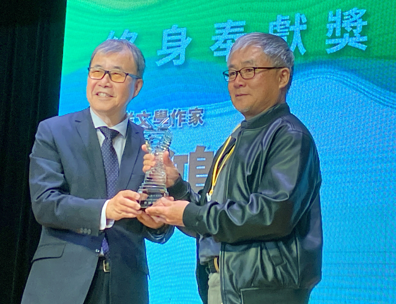 Pemenang Anugerah Pencapaian Sepanjang Hayat Pendidikan Sosial Liao Hung-Chi: Paus Sperma Menjadikan Taiwan Terlihat di Mata Dunia