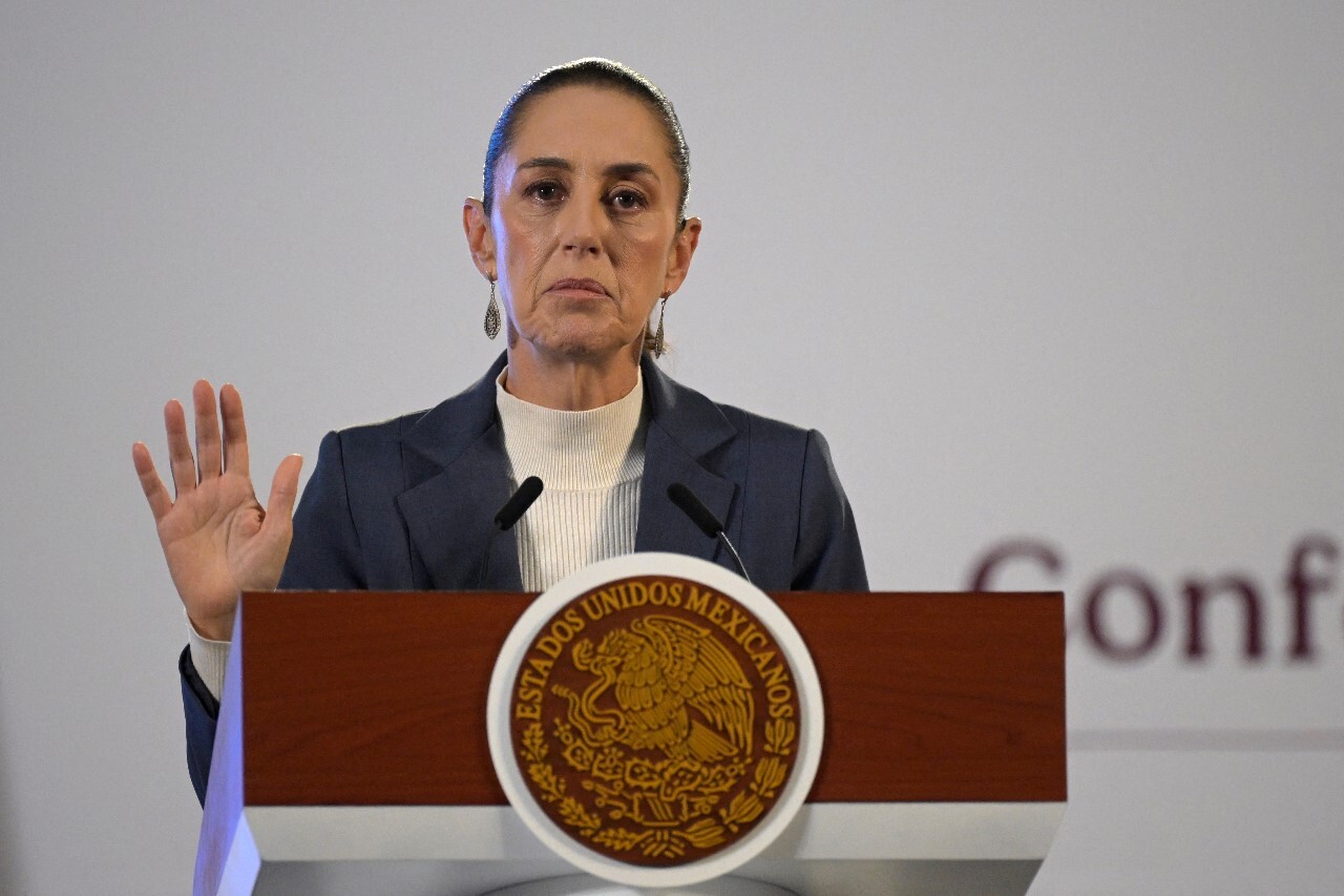 Trump Mengenakan Tarif Luas, Presiden Mexico Mengarahkan Tindakan Balas Tarif
